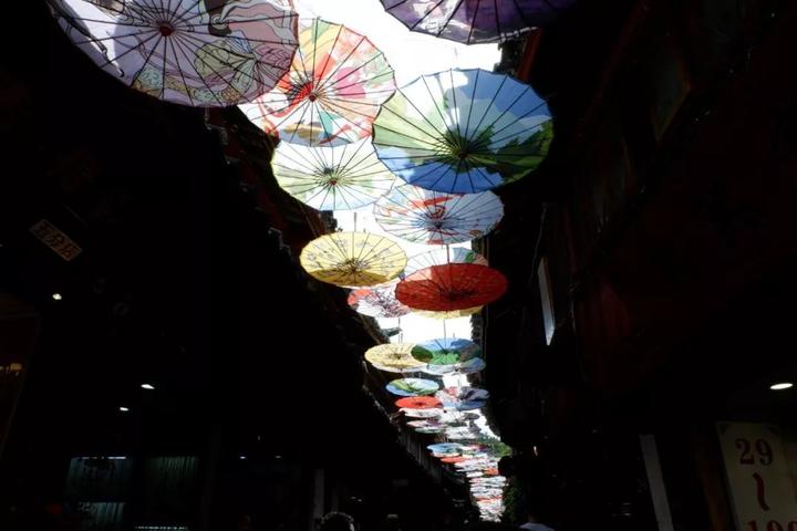 “开云电竞官网”大学结业生求职遭遇简历售卖:想干广告设计却被问做不做健身教练(图3) 开云电竞